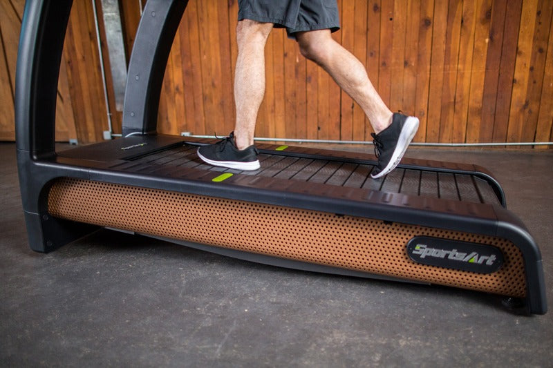 Sports Art N685 TREADMILL