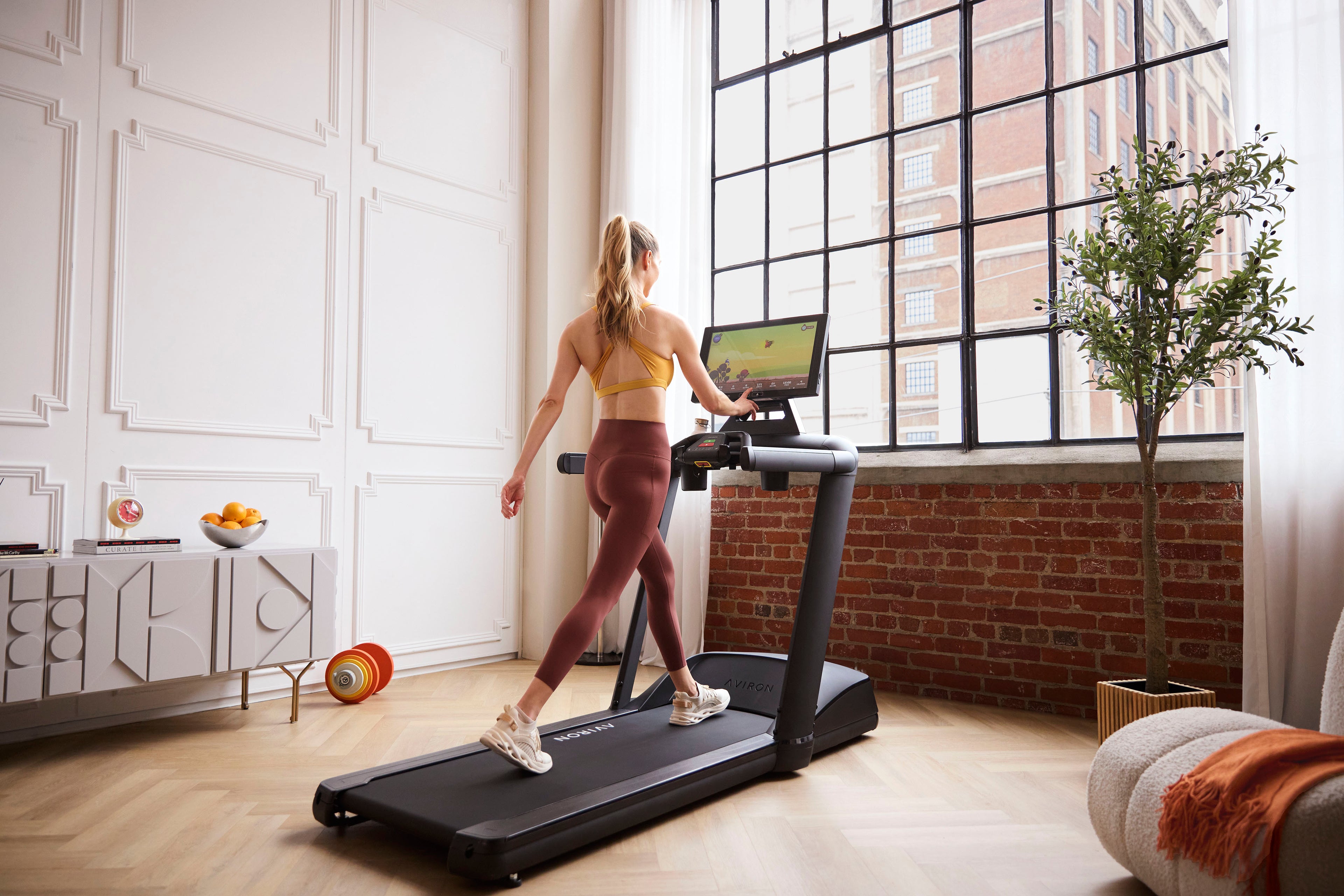 Aviron Victory Treadmill w/ 22" HD Touchscreen*